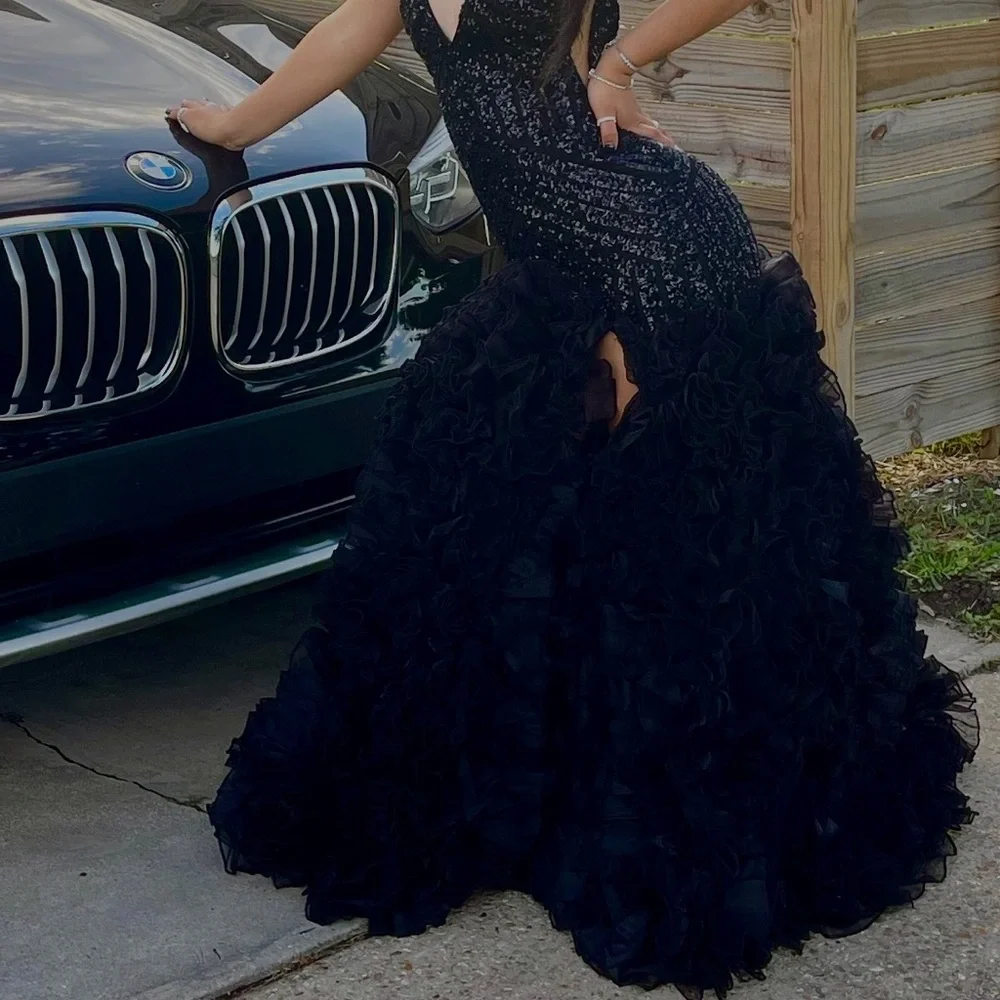 Special Event Dress - Picture 5 of 5